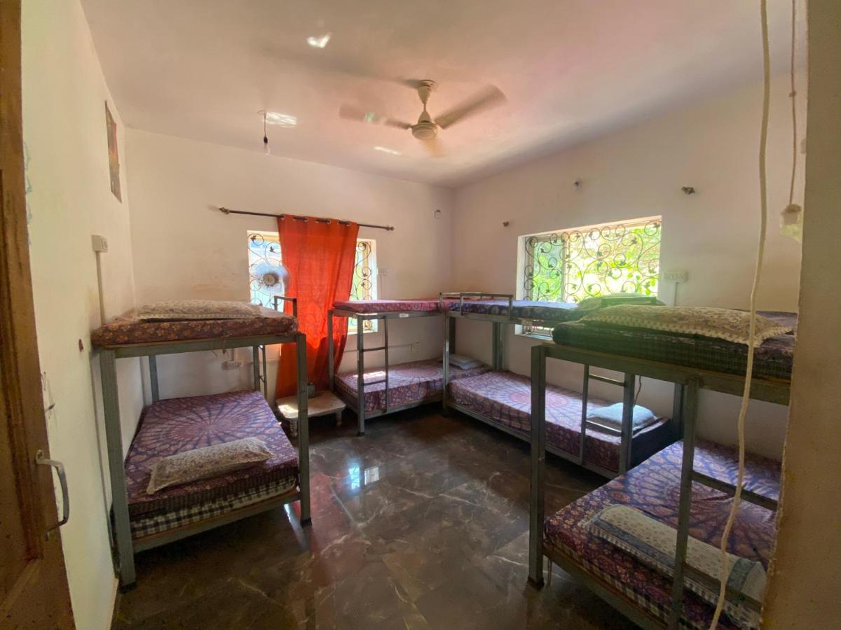 Namahstay Eco Hostel & Coworking & Art Community Space Арамбол Екстер'єр фото